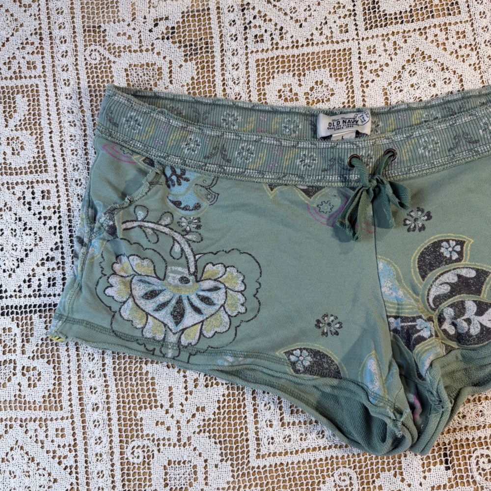 Old Navy VTG Sage Green Floral Paisley Cotton Micro Mini Lounge Shorts Sz L Y2K - Picture 9 of 11